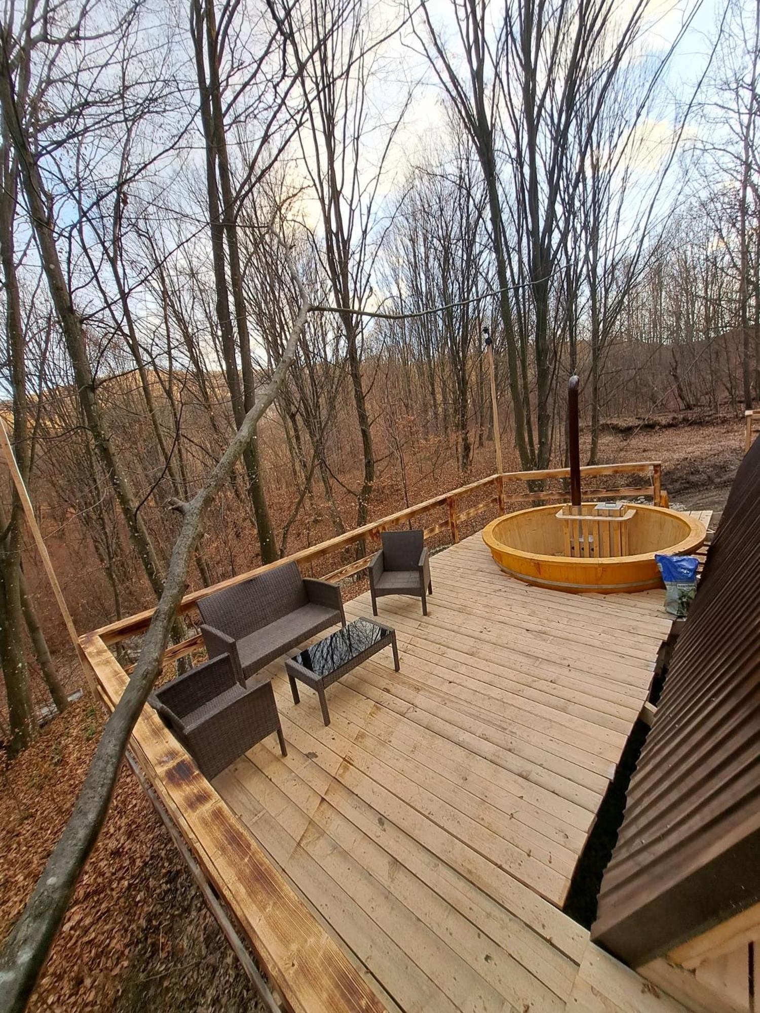 Cabanaaframe Curtea De Arges Exterior photo