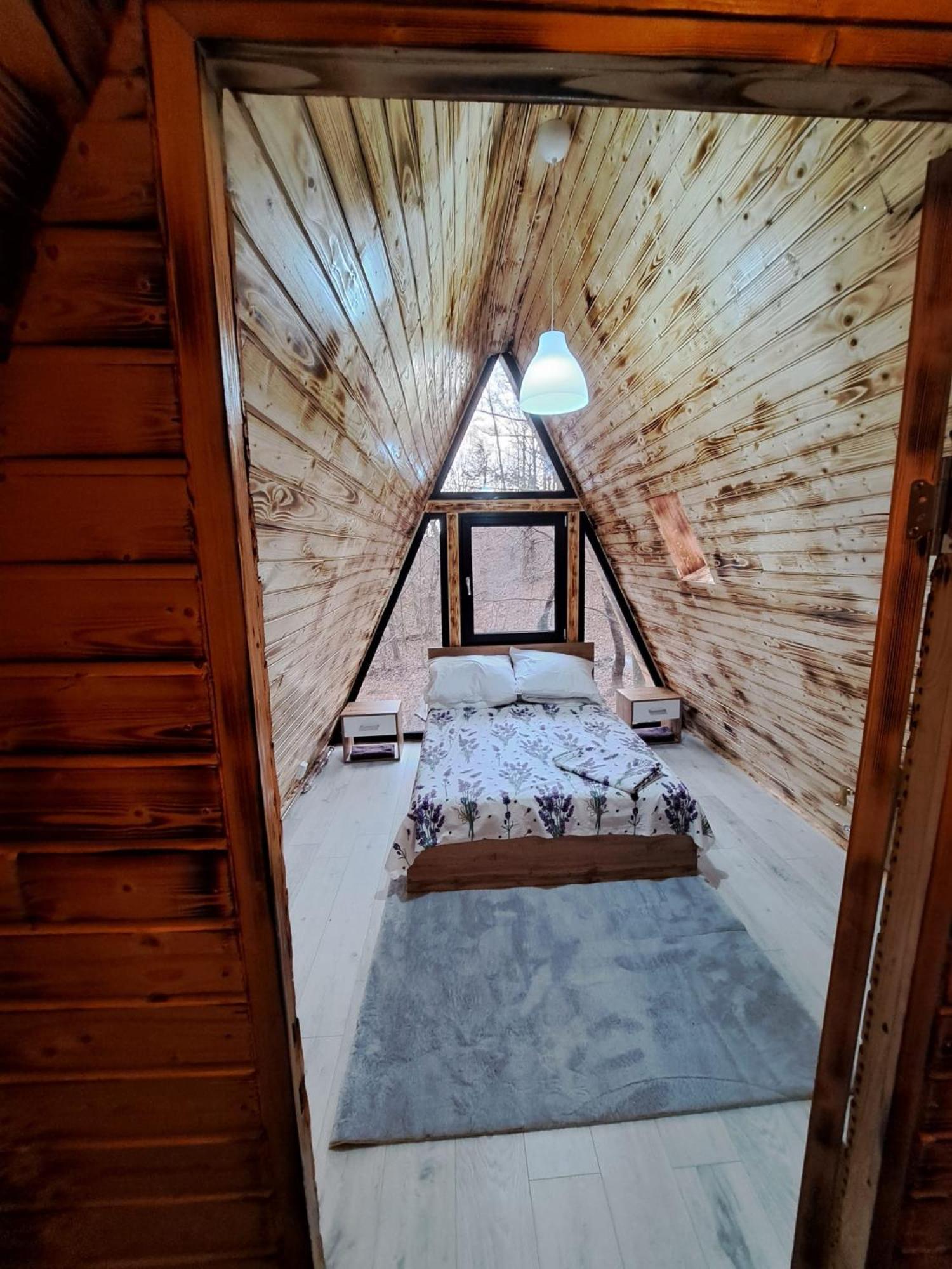 Cabanaaframe Curtea De Arges Exterior photo