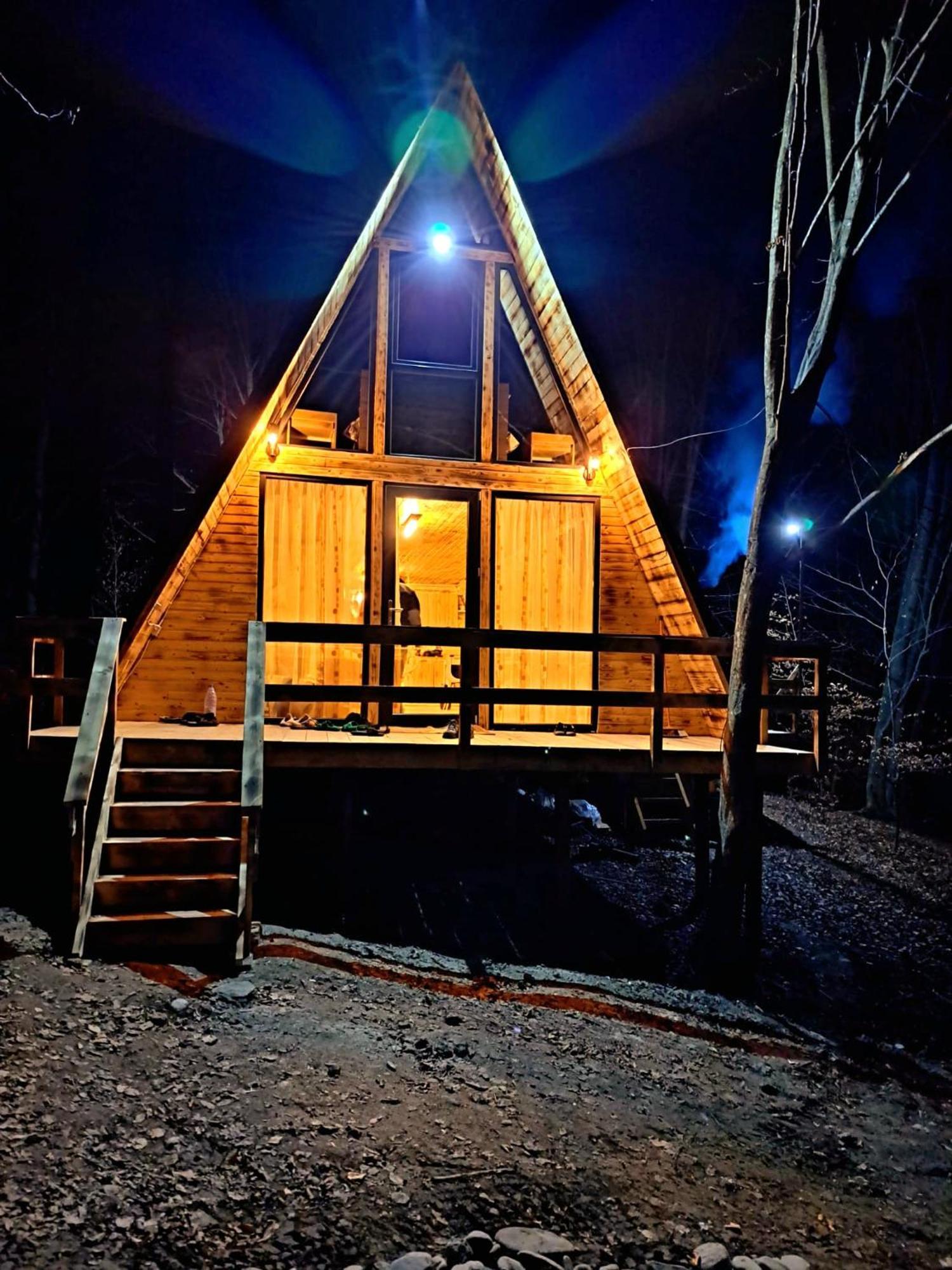 Cabanaaframe Curtea De Arges Exterior photo